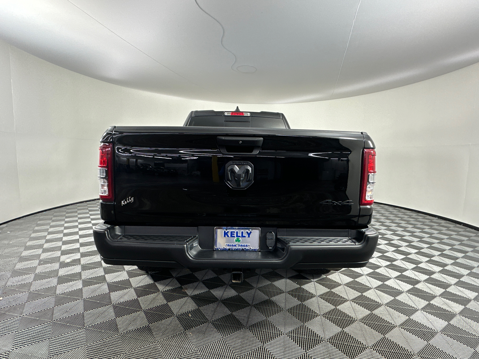 2023 Ram 1500 Tradesman 13