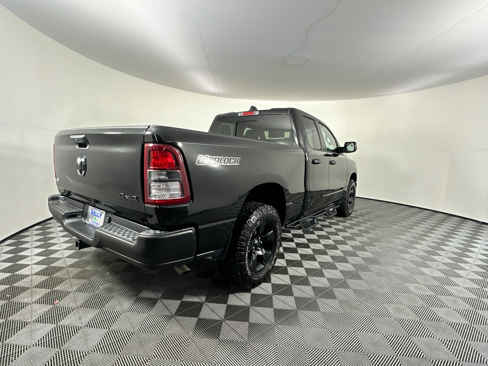 2023 Ram 1500 Tradesman 16