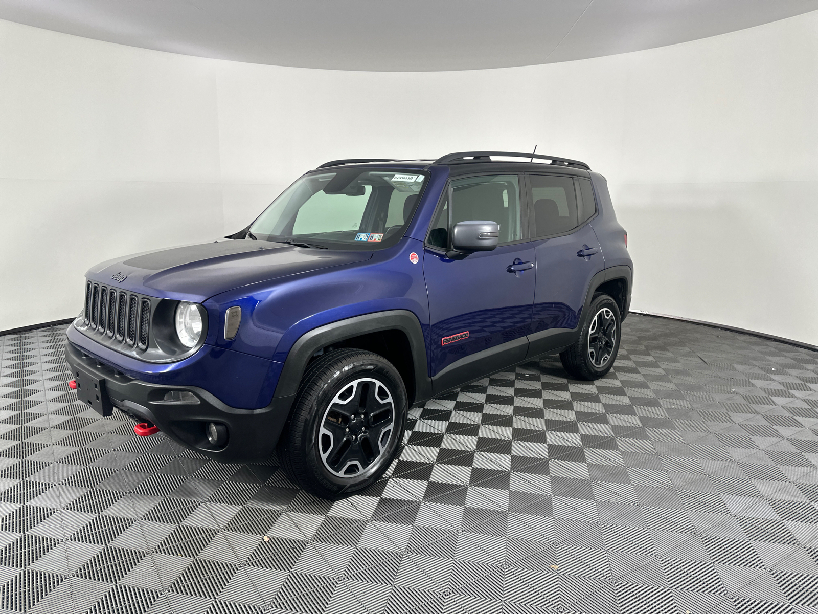 2016 Jeep Renegade Trailhawk 6