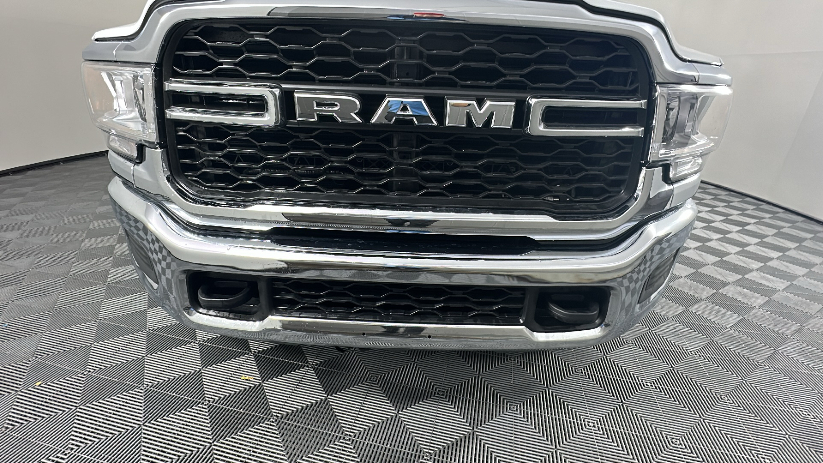 2024 Ram 3500 Tradesman 4