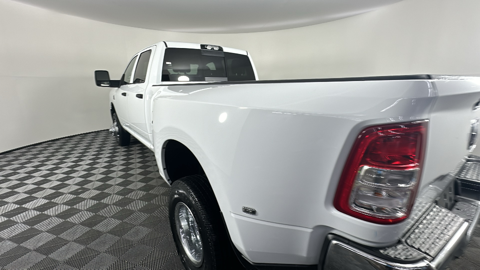 2024 Ram 3500 Tradesman 13