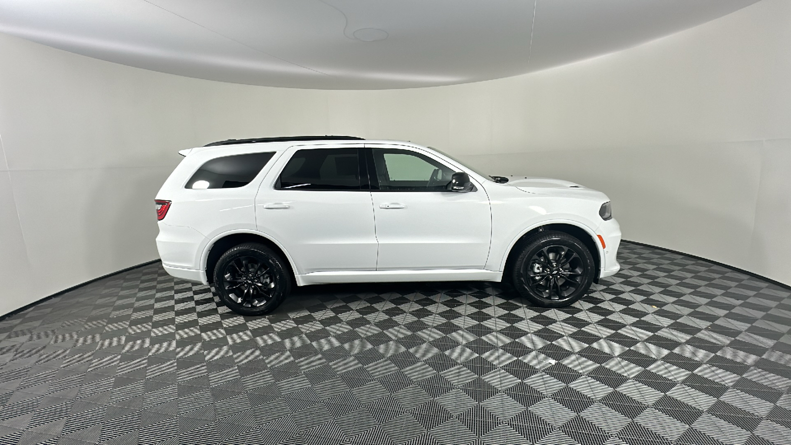 2025 Dodge Durango GT 19