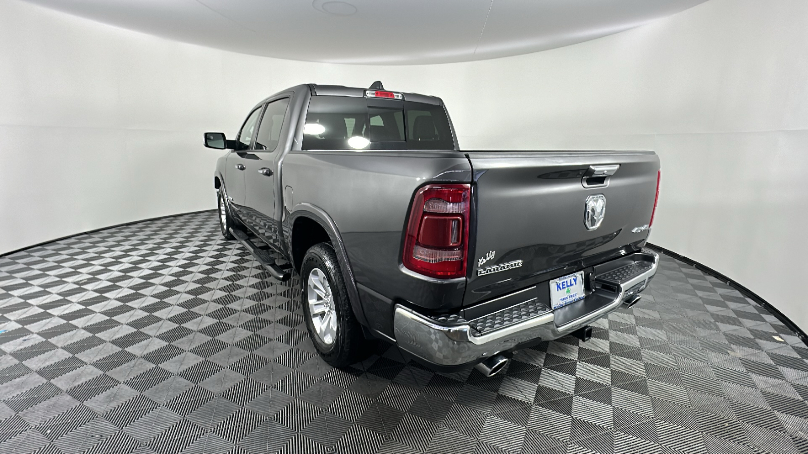 2022 Ram 1500 Laramie 10