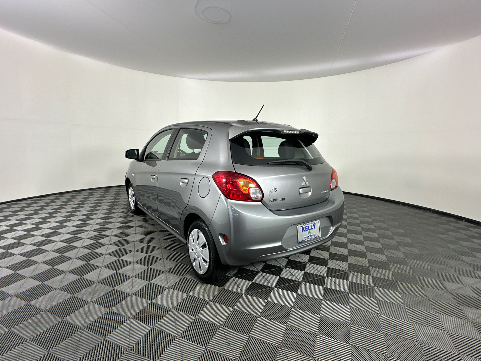 2015 Mitsubishi Mirage DE 9