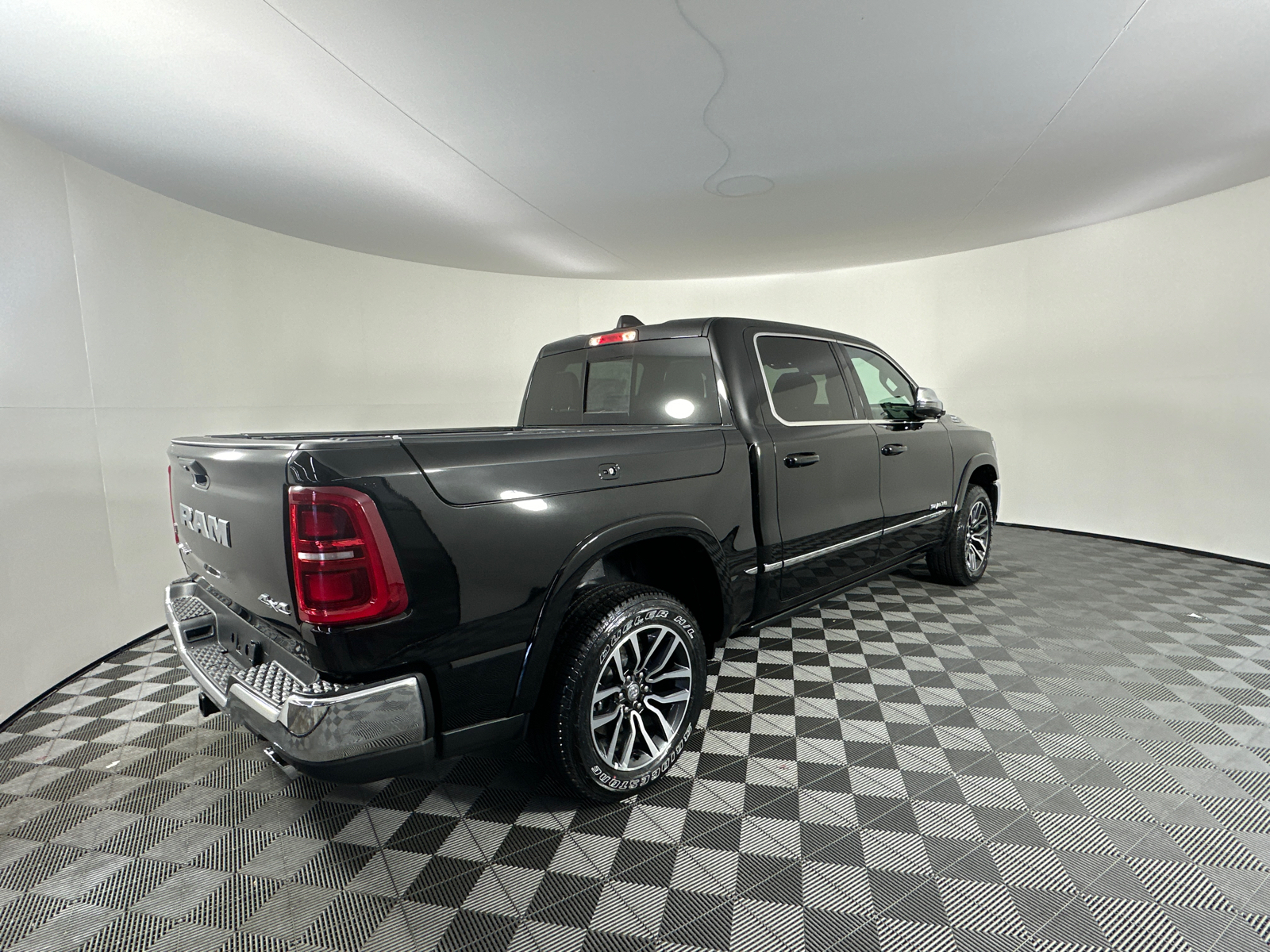 2025 Ram 1500 Limited 15