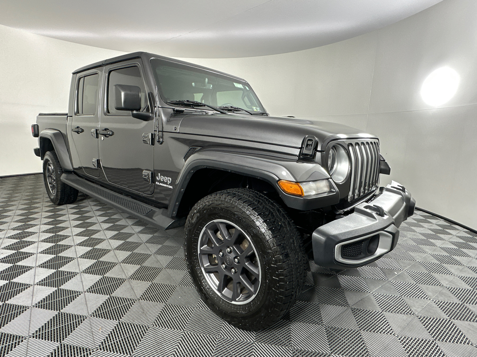 2020 Jeep Gladiator Overland 2