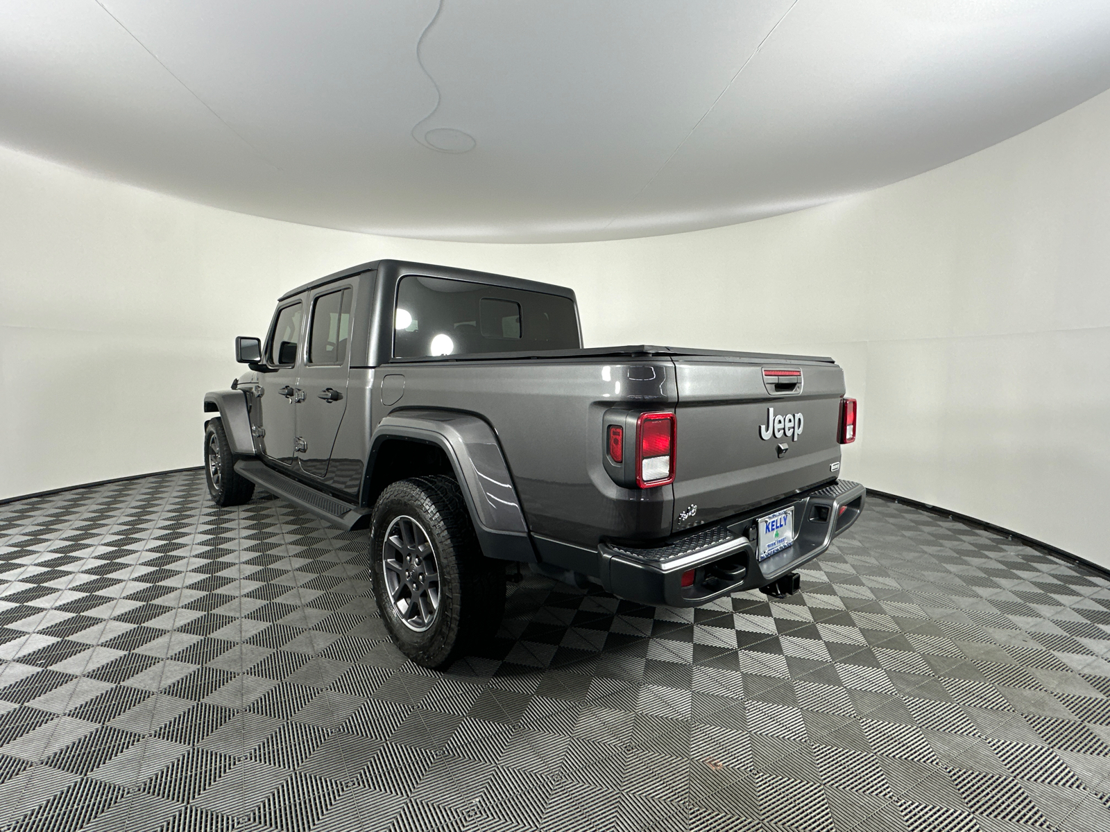 2020 Jeep Gladiator Overland 10