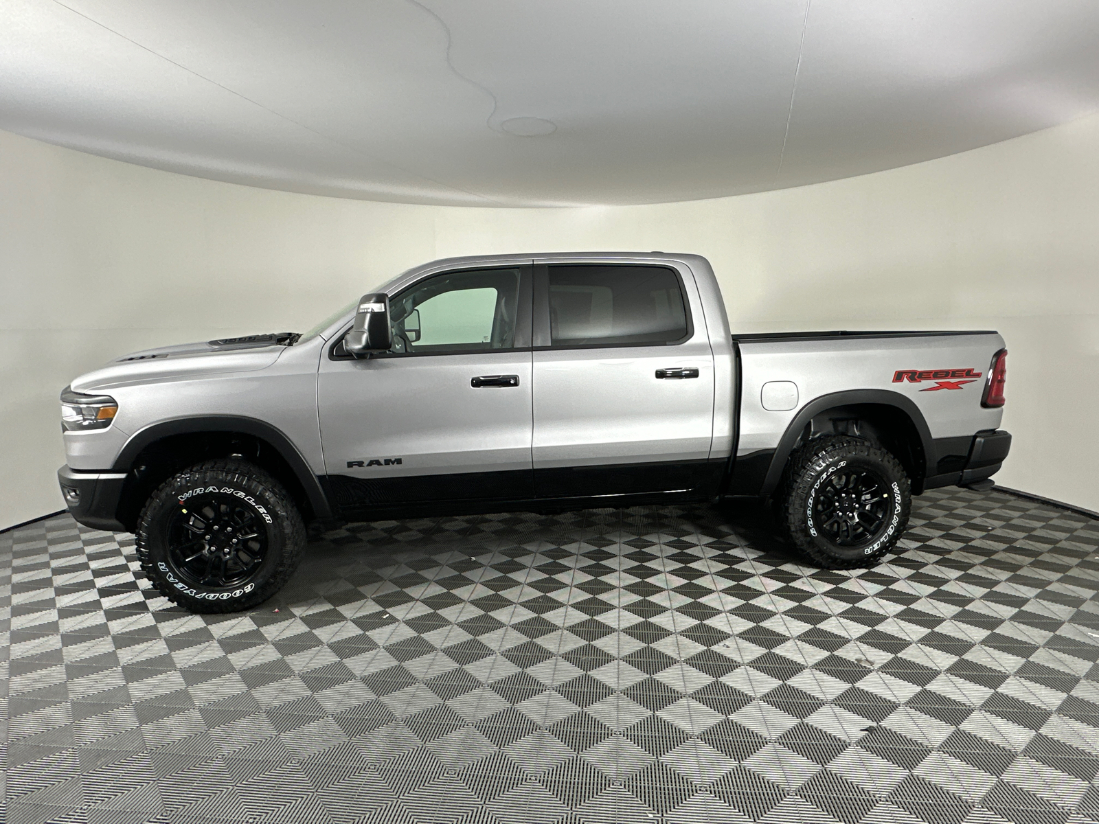 2025 Ram 1500 Rebel 9