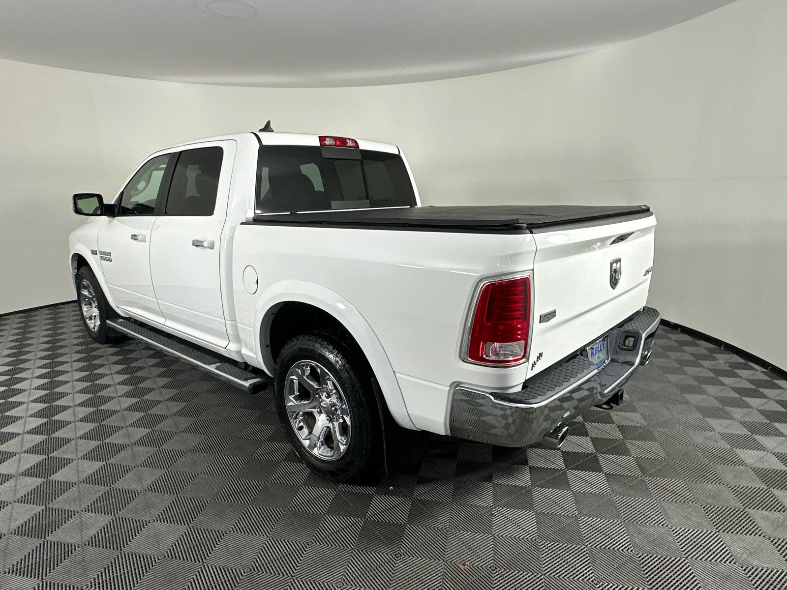 2015 Ram 1500 Laramie 11