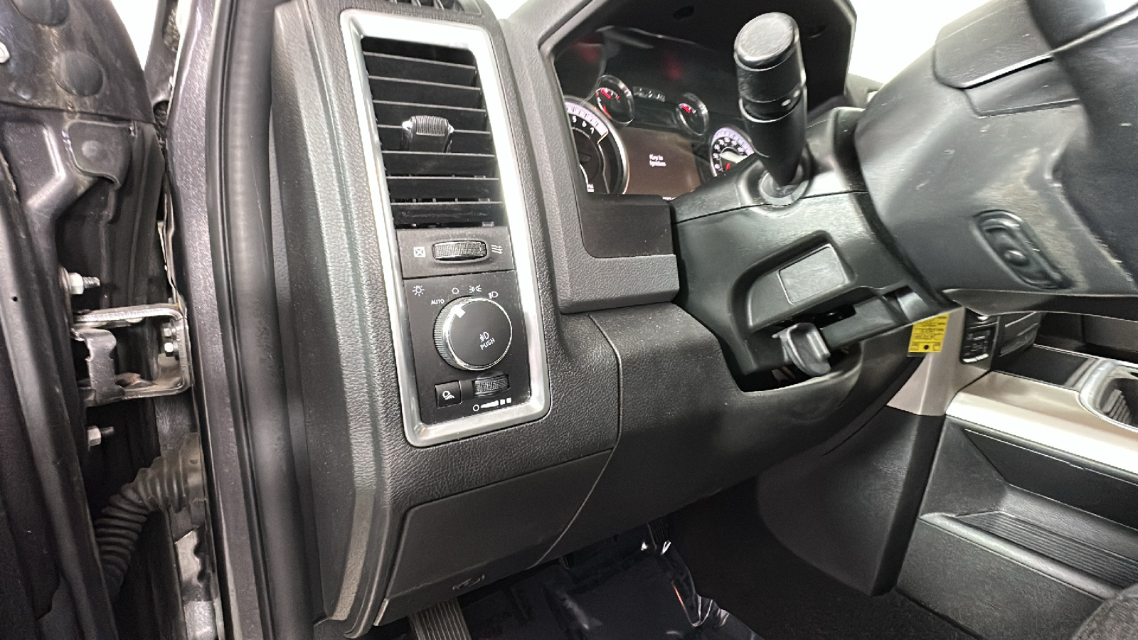 2018 Ram 1500 Big Horn 32