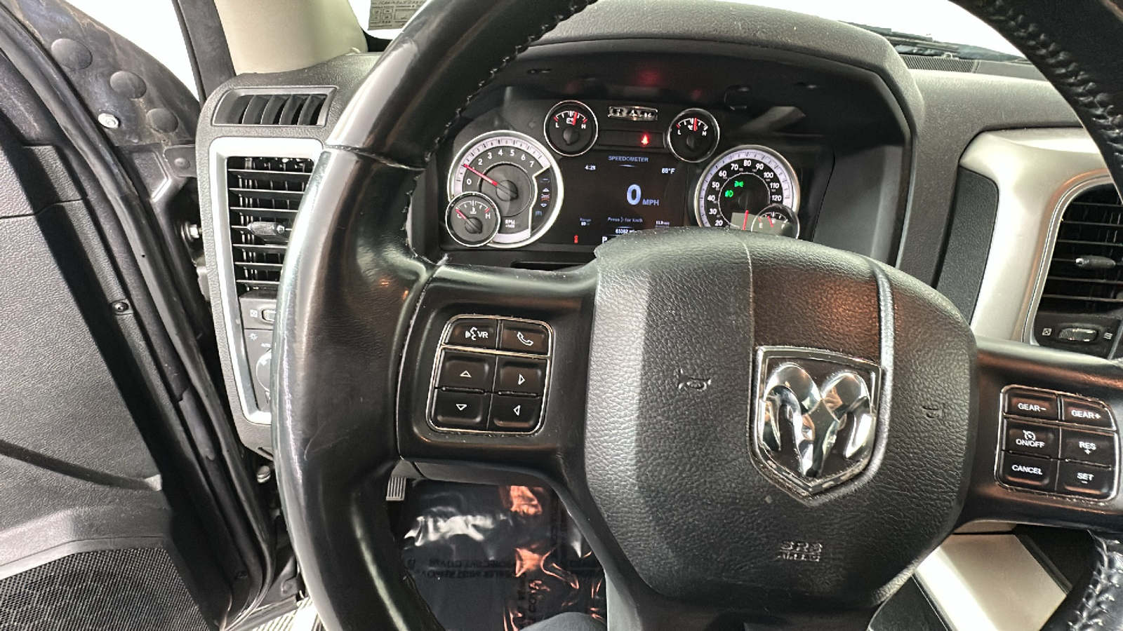 2018 Ram 1500 Big Horn 35