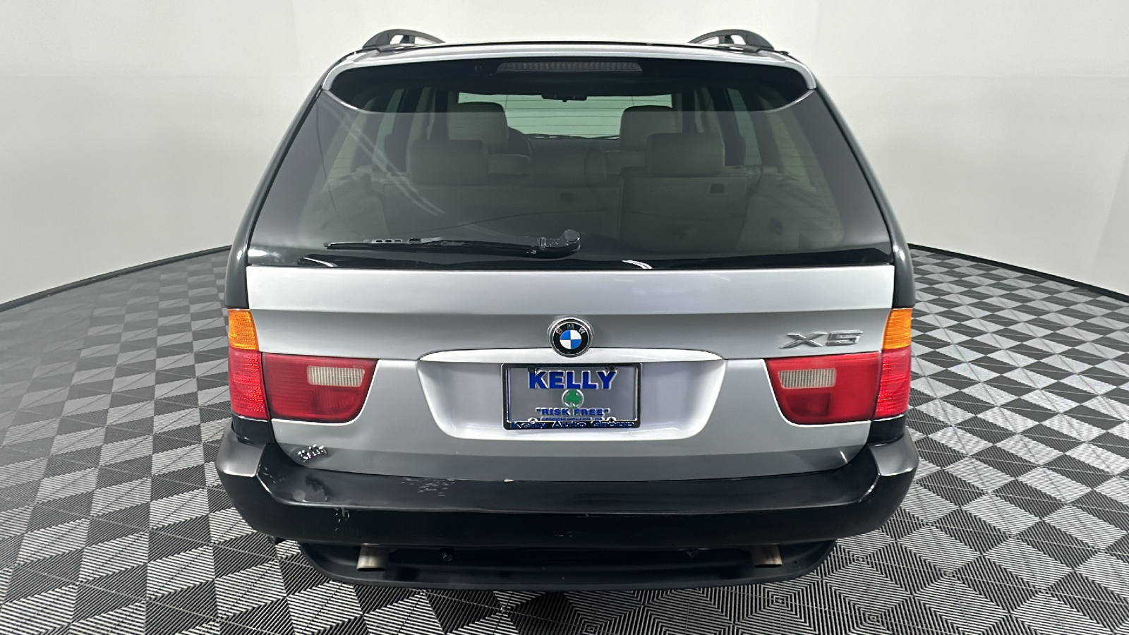 2003 BMW X5 3.0i 15