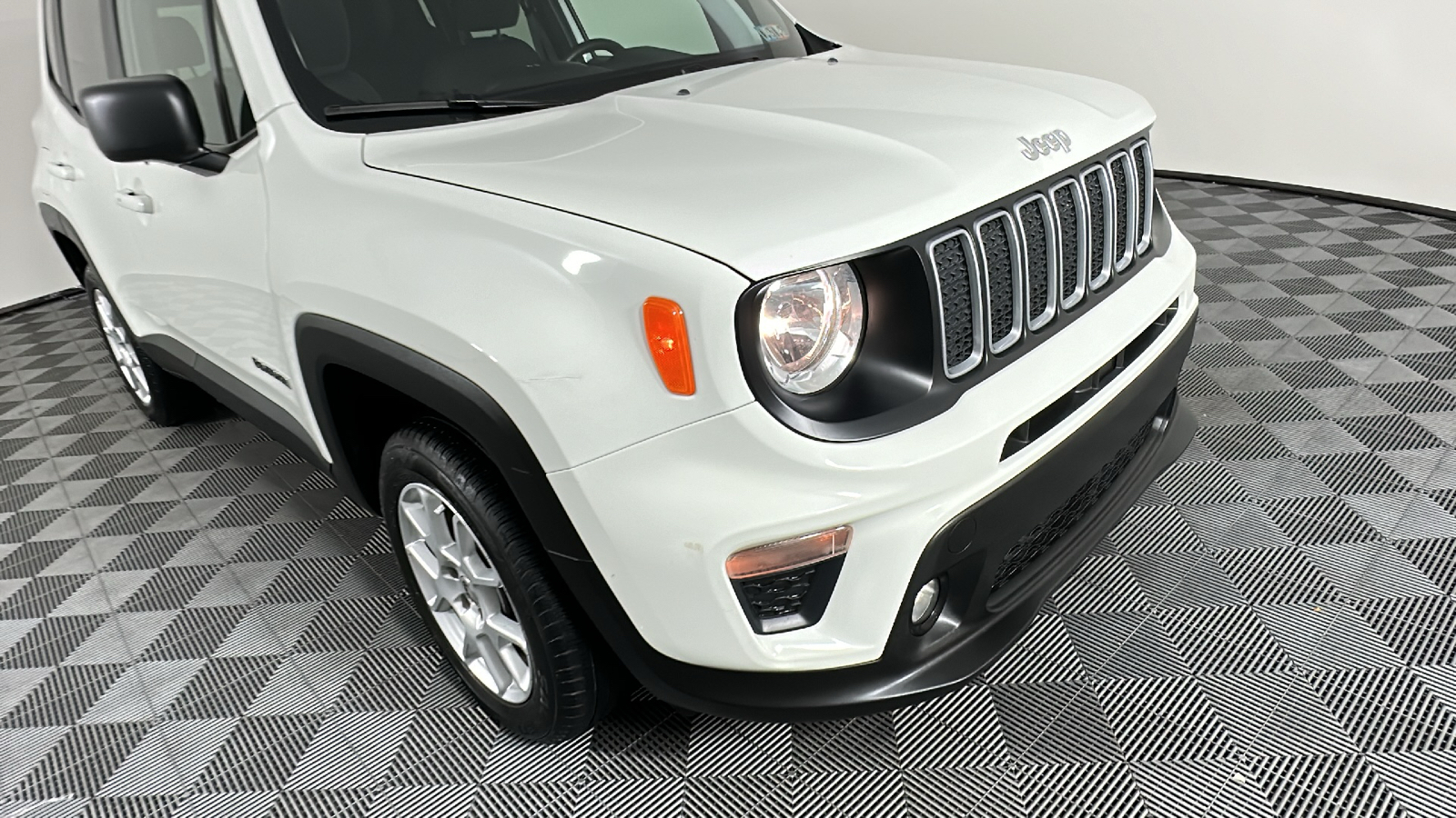 2022 Jeep Renegade Latitude 2