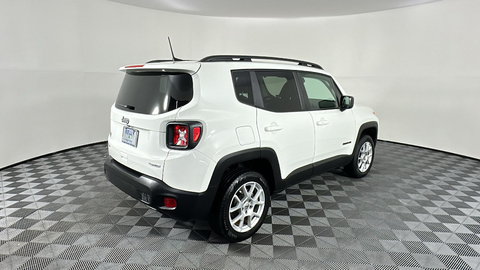 2022 Jeep Renegade Latitude 19