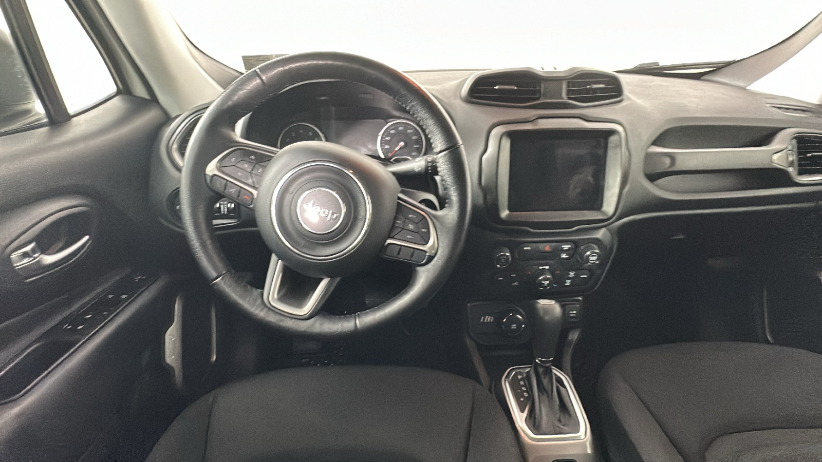 2022 Jeep Renegade Latitude 29