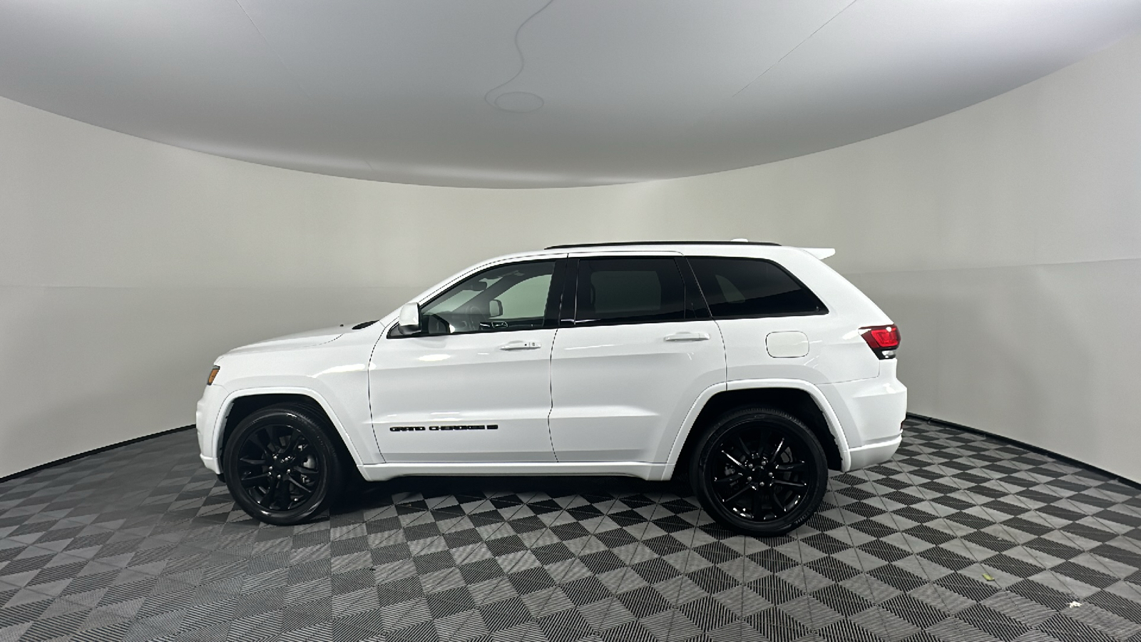 2022 Jeep Grand Cherokee WK Laredo X 10