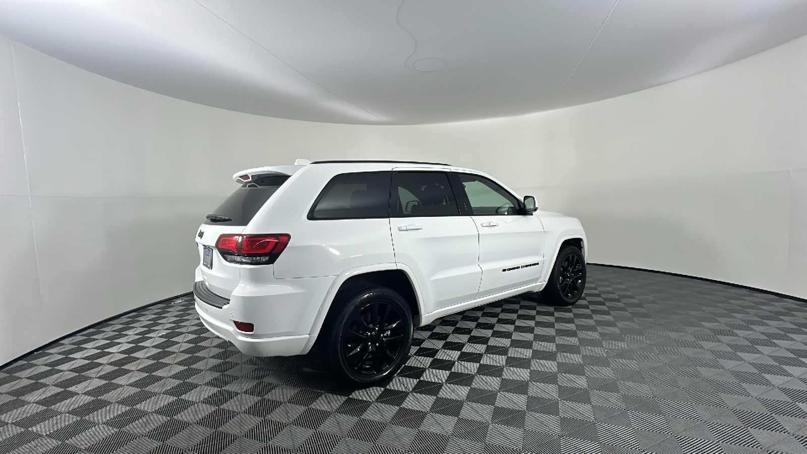 2022 Jeep Grand Cherokee WK Laredo X 18