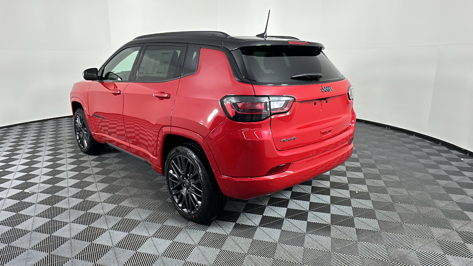 2024 Jeep Compass Limited 11