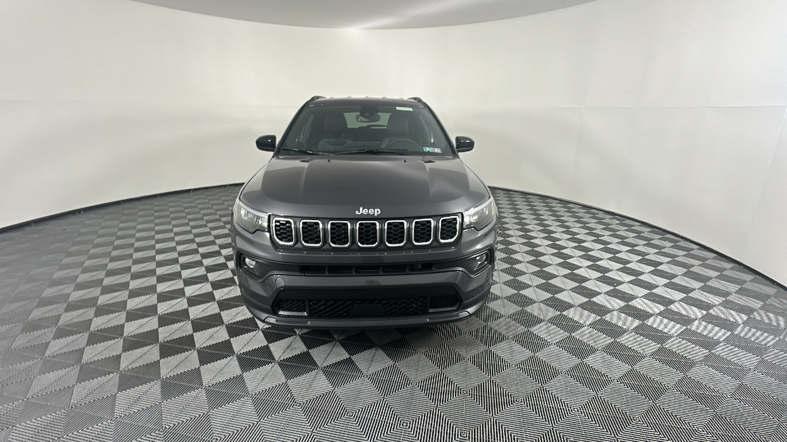 2024 Jeep Compass Latitude 2