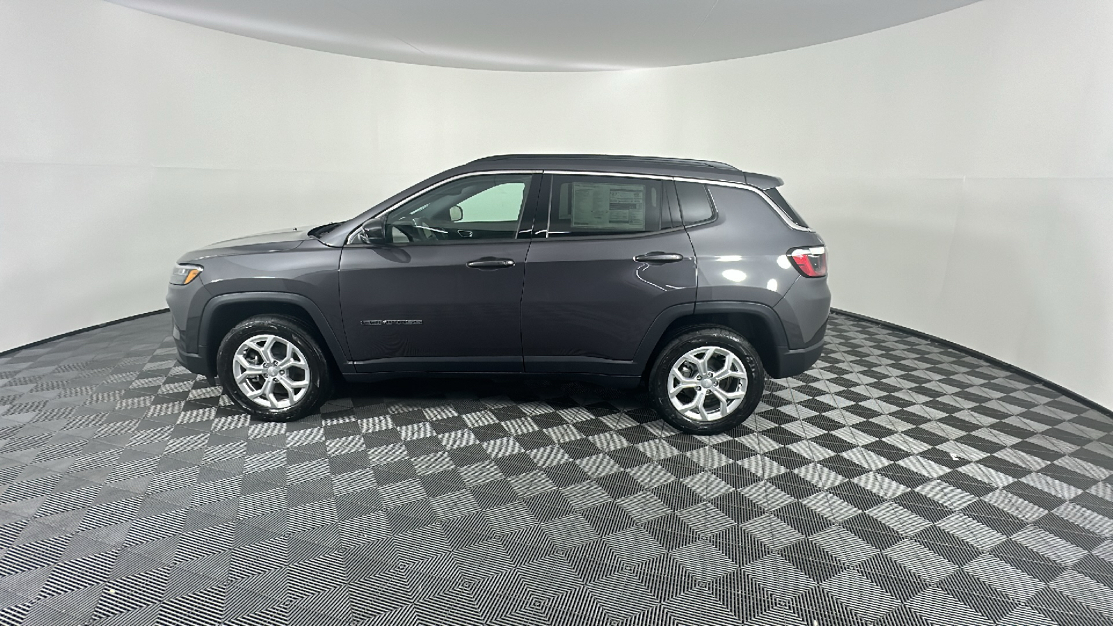 2024 Jeep Compass Latitude 7