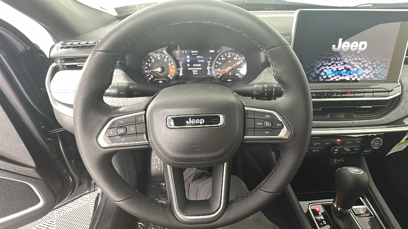 2024 Jeep Compass Latitude 34