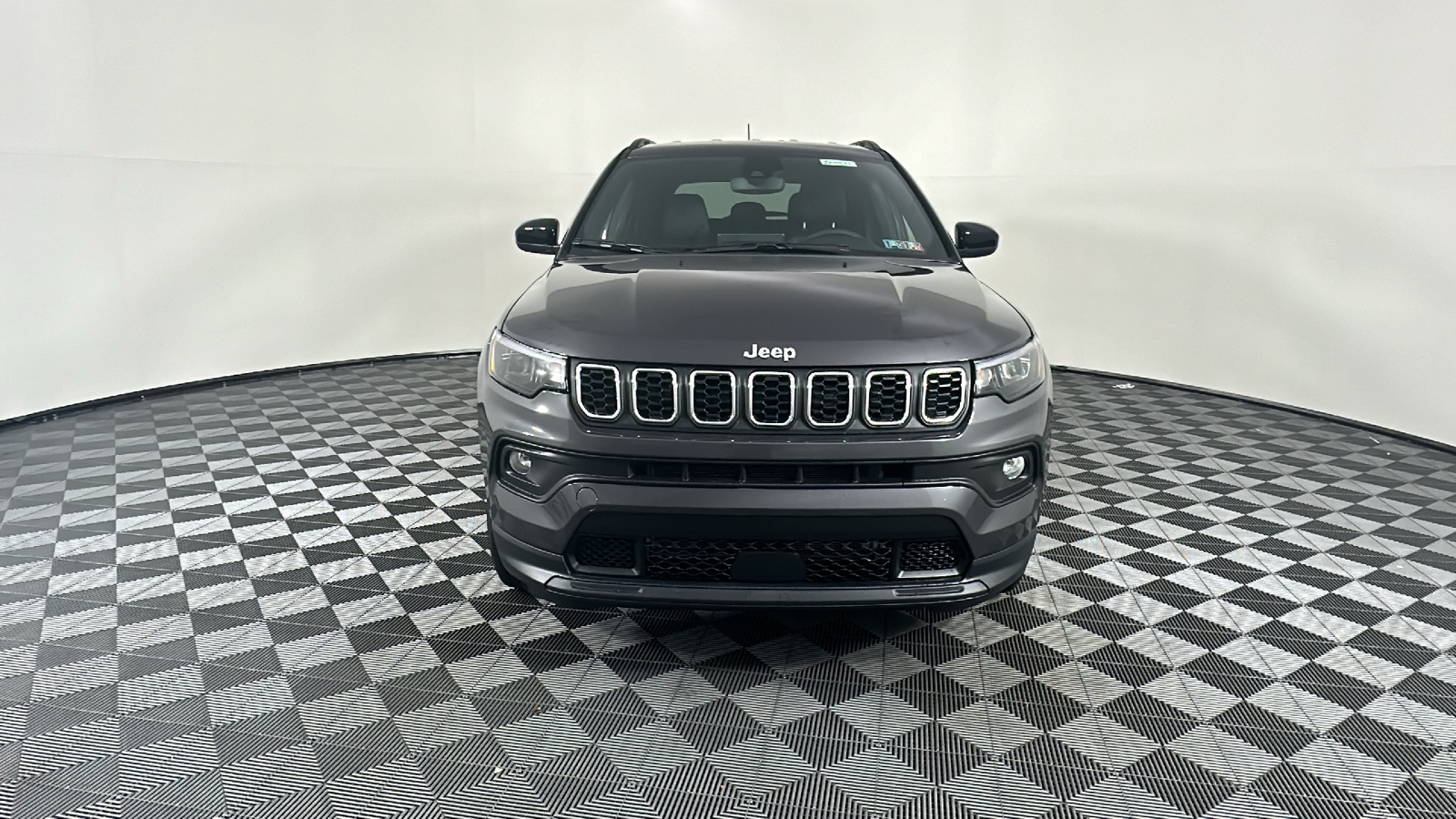 2024 Jeep Compass Latitude Lux 4