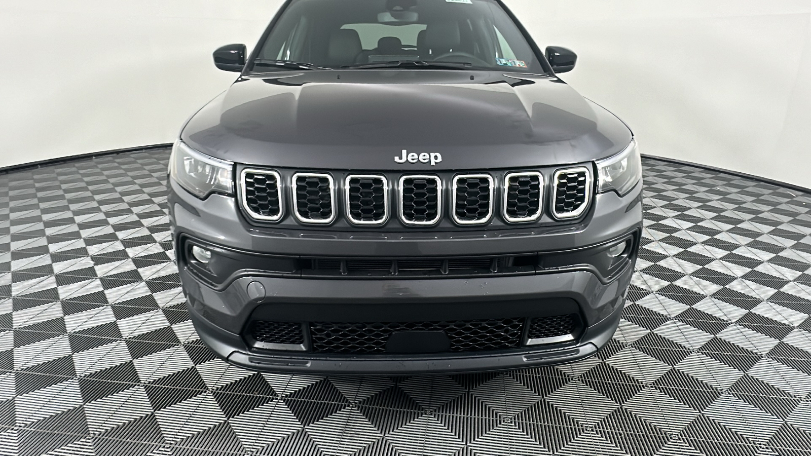 2024 Jeep Compass Latitude Lux 5