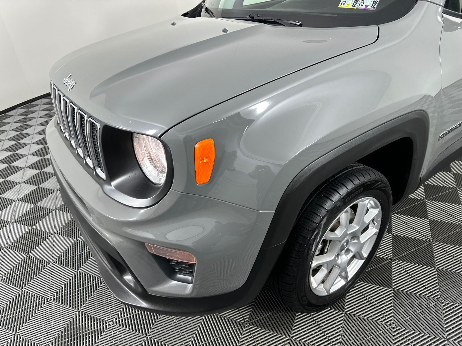 2021 Jeep Renegade Latitude 7