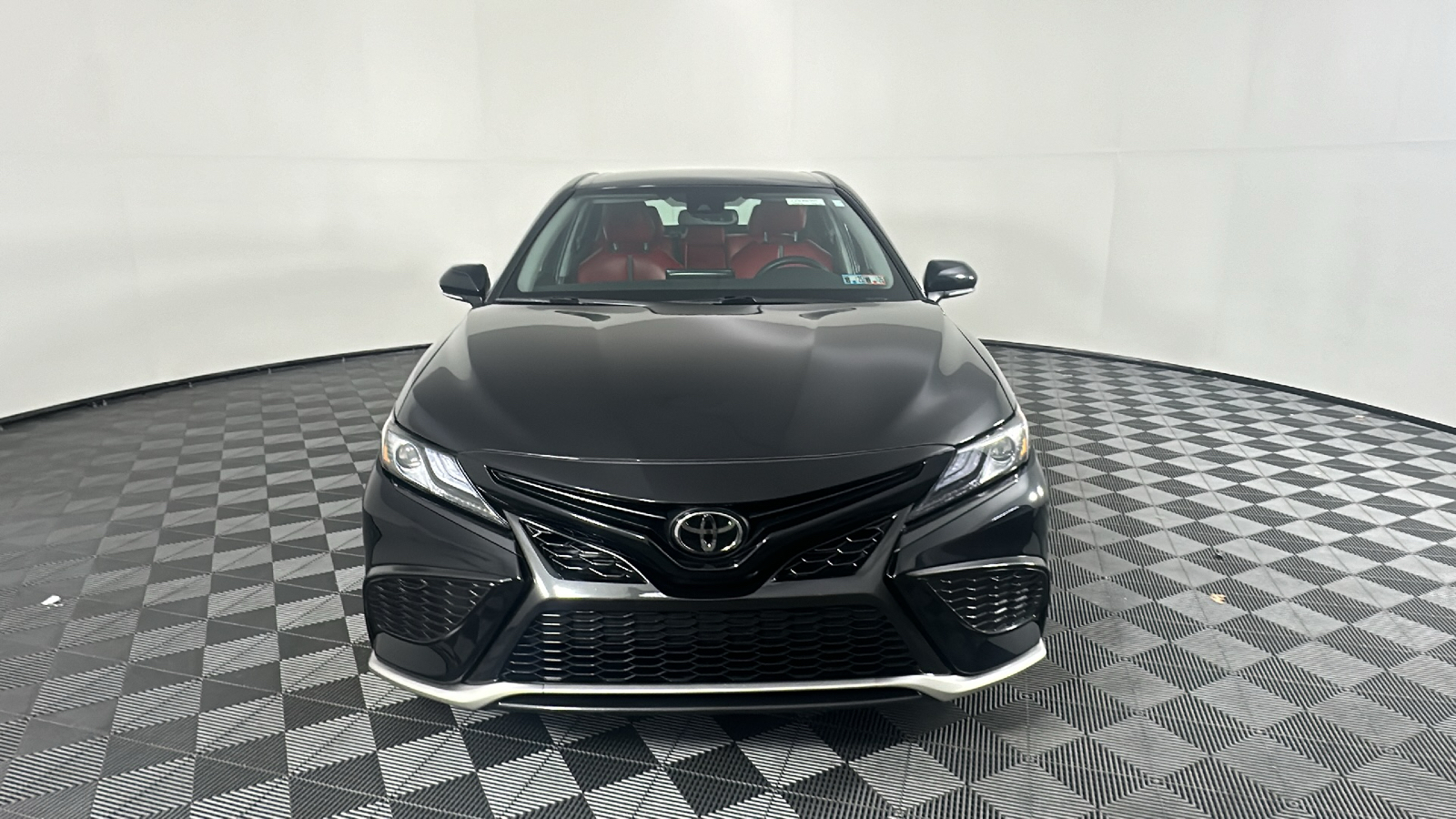 2023 Toyota Camry XSE 4