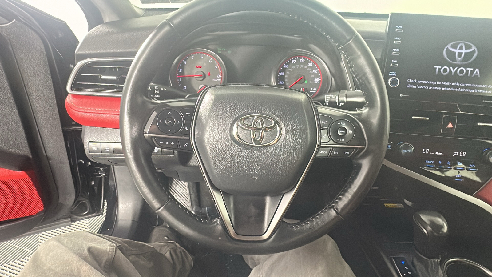 2023 Toyota Camry XSE 32