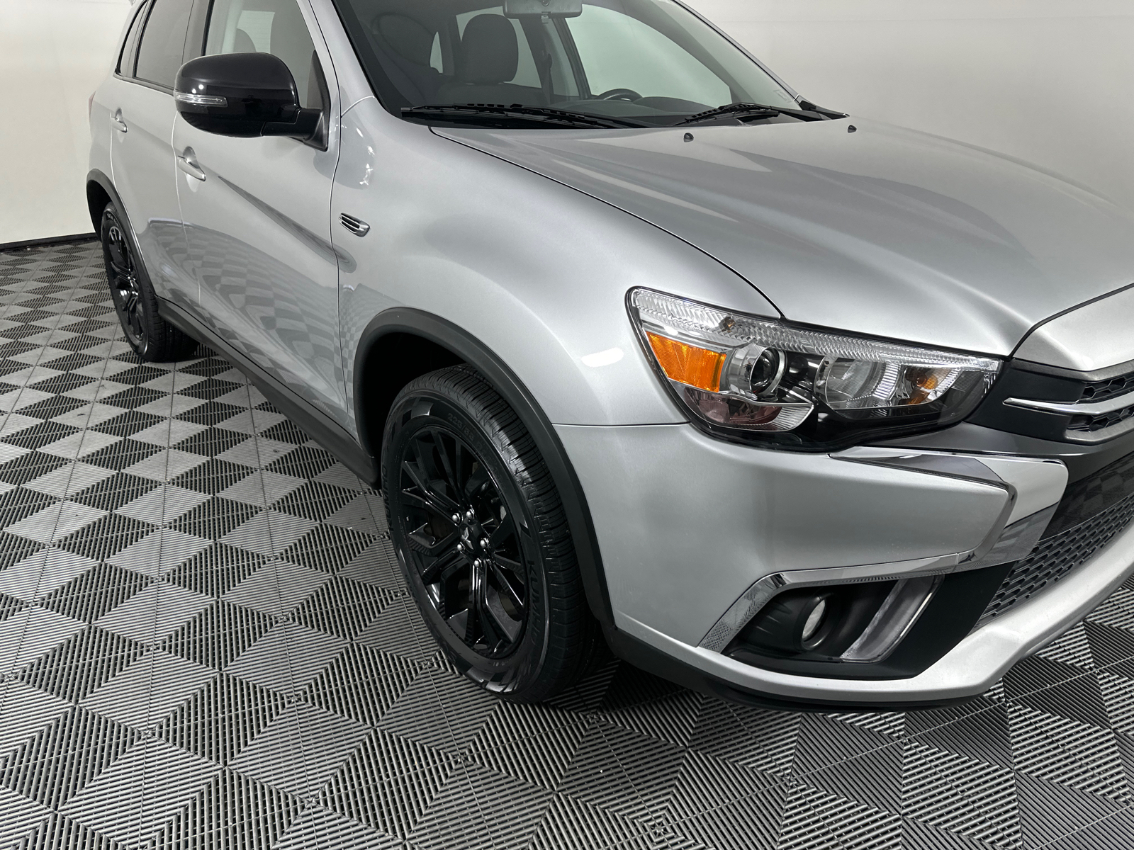 2018 Mitsubishi Outlander Sport ES 2