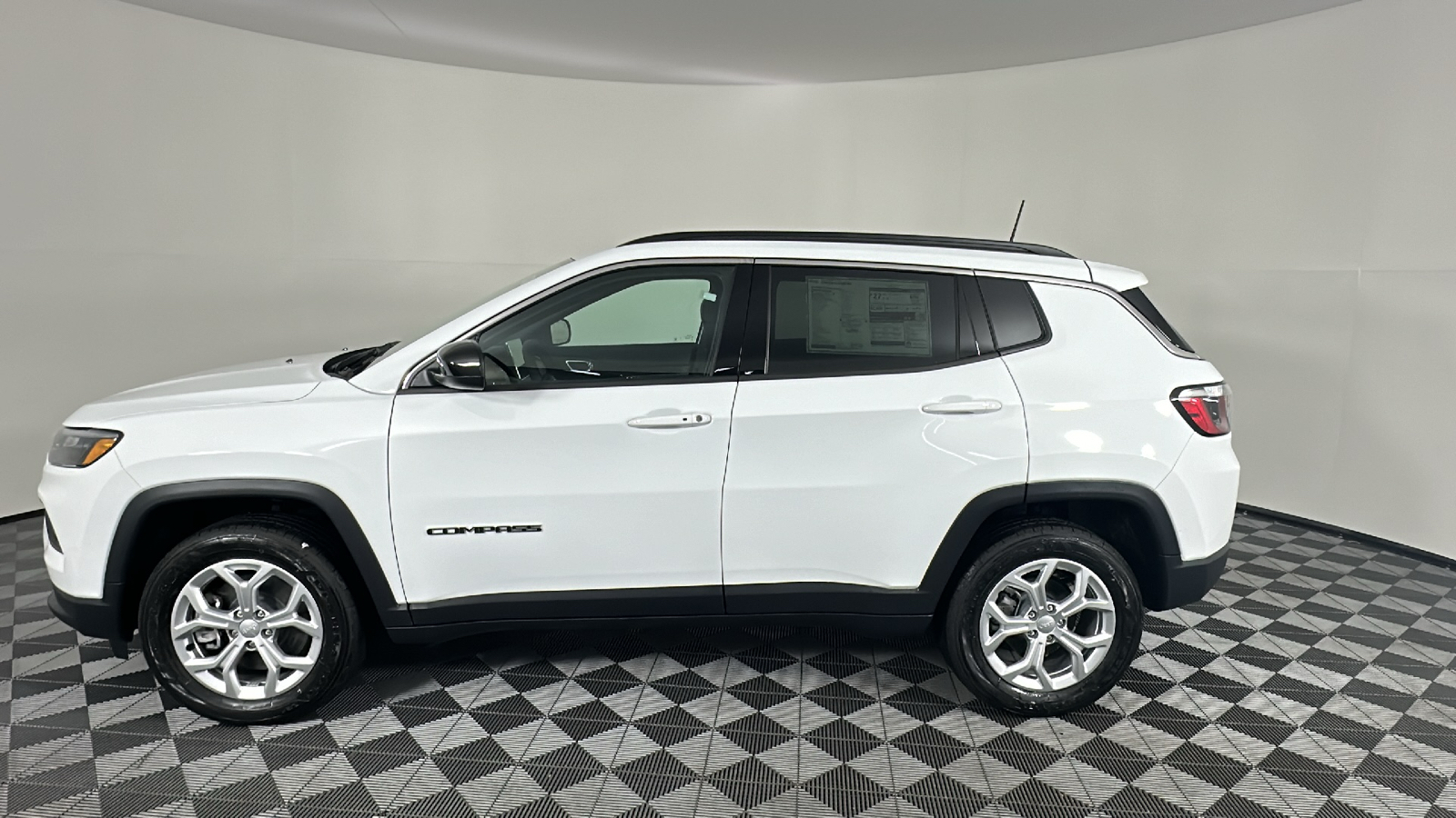 2024 Jeep Compass Latitude 10