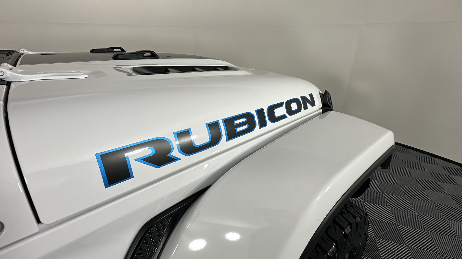 2024 Jeep Wrangler Rubicon X 4xe 10