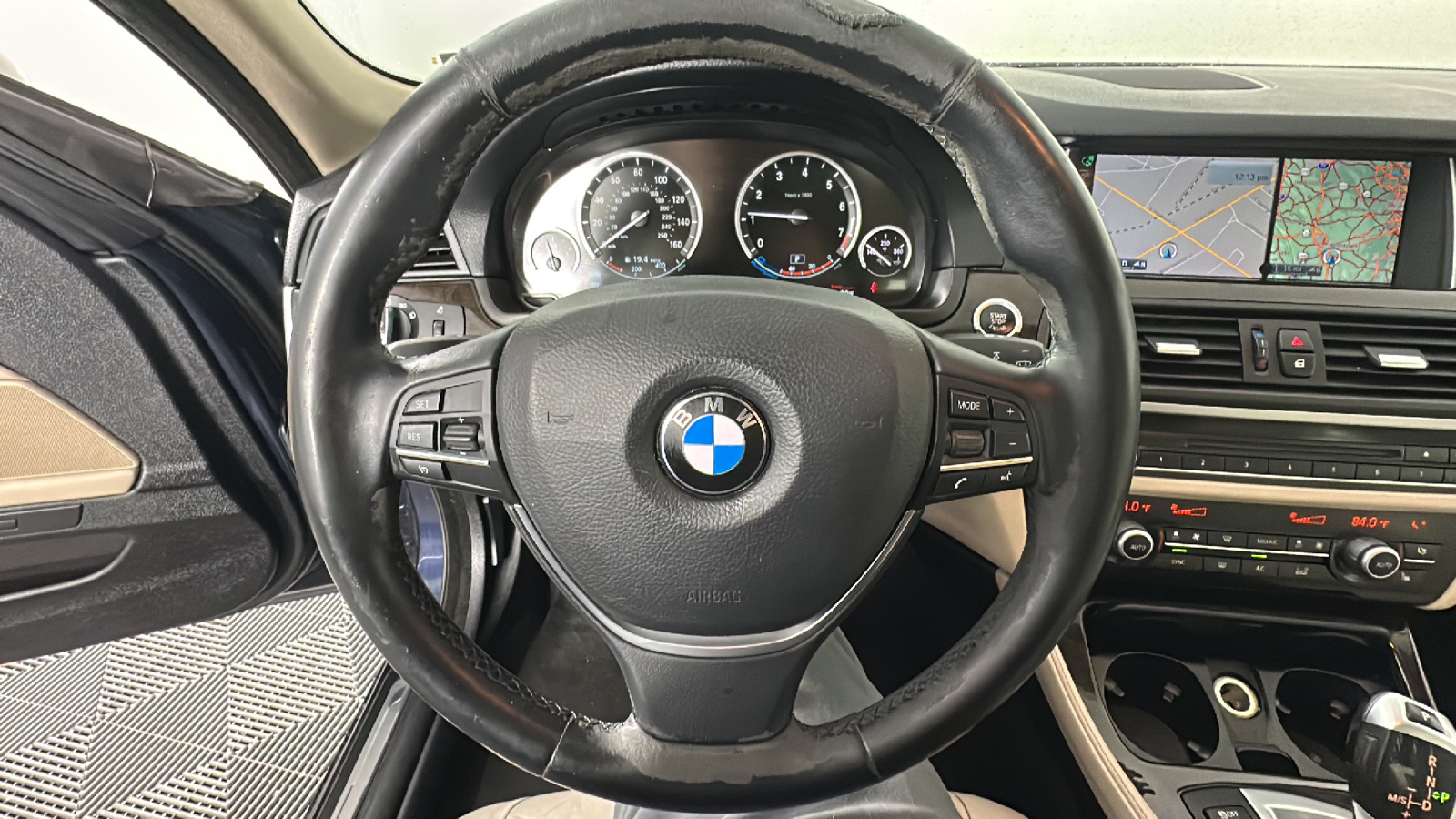 2016 BMW 5 Series 535i xDrive 23