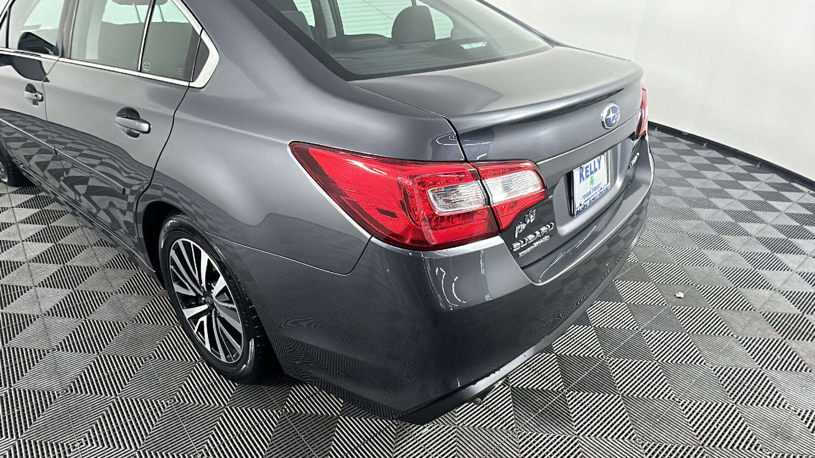 2018 Subaru Legacy 2.5i 12