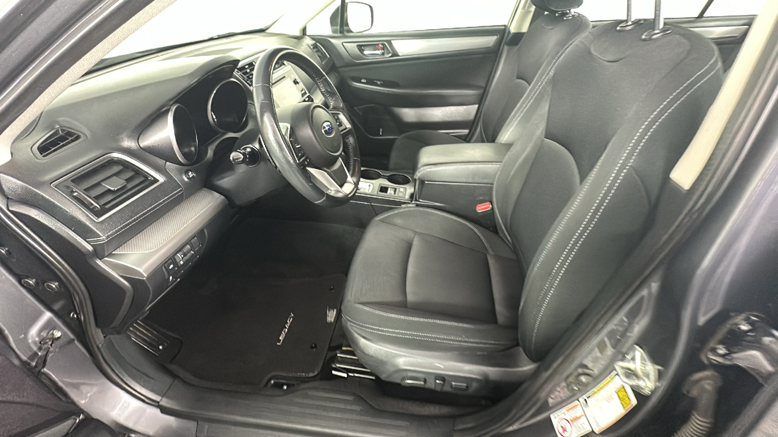 2018 Subaru Legacy 2.5i 33