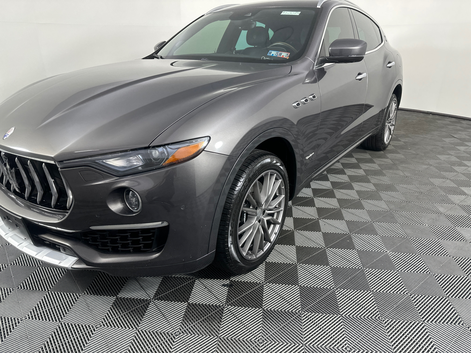 2019 Maserati Levante S GranLusso 7