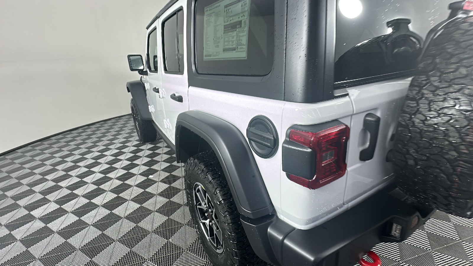 2024 Jeep Wrangler Rubicon 10