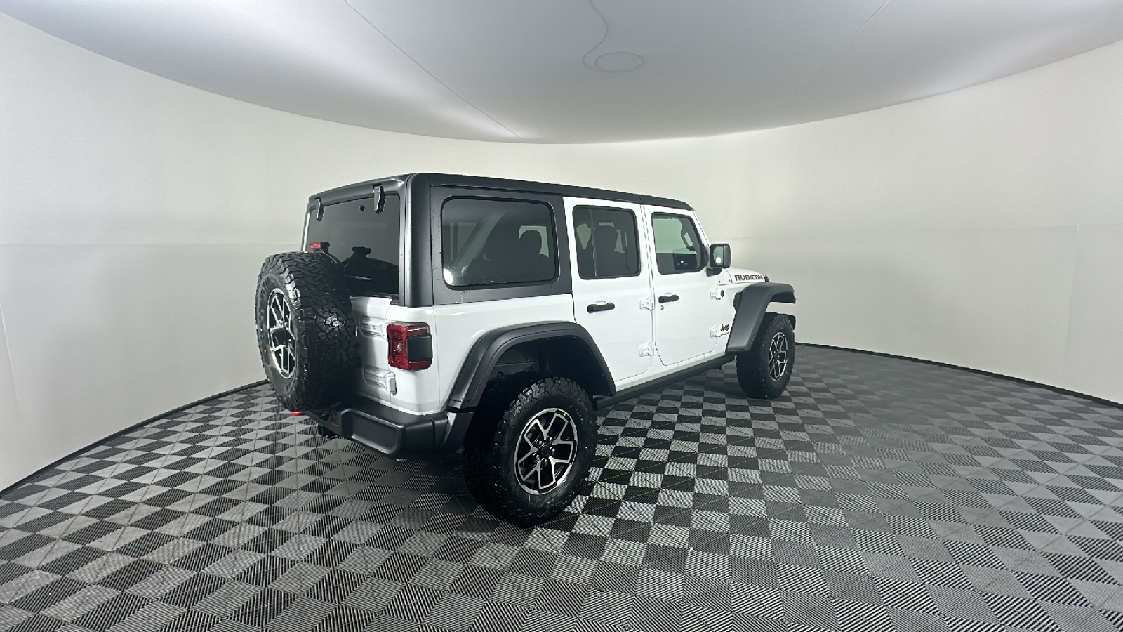 2024 Jeep Wrangler Rubicon 15