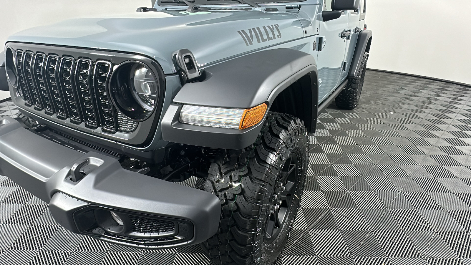 2024 Jeep Wrangler Willys 9