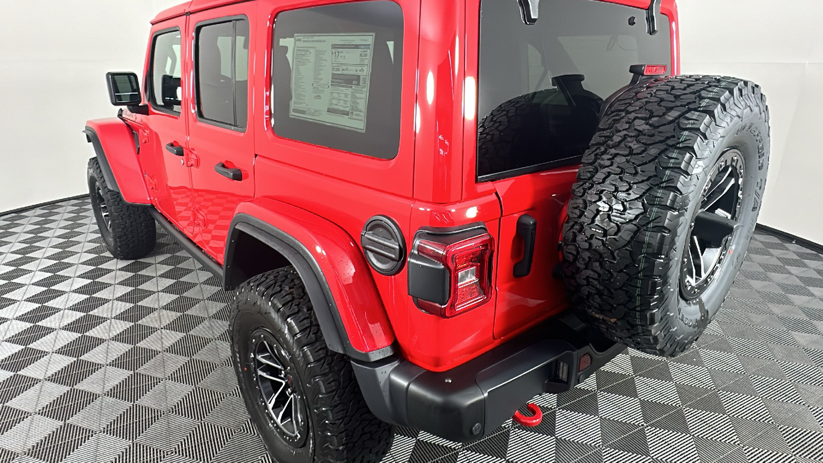 2024 Jeep Wrangler Rubicon X 12