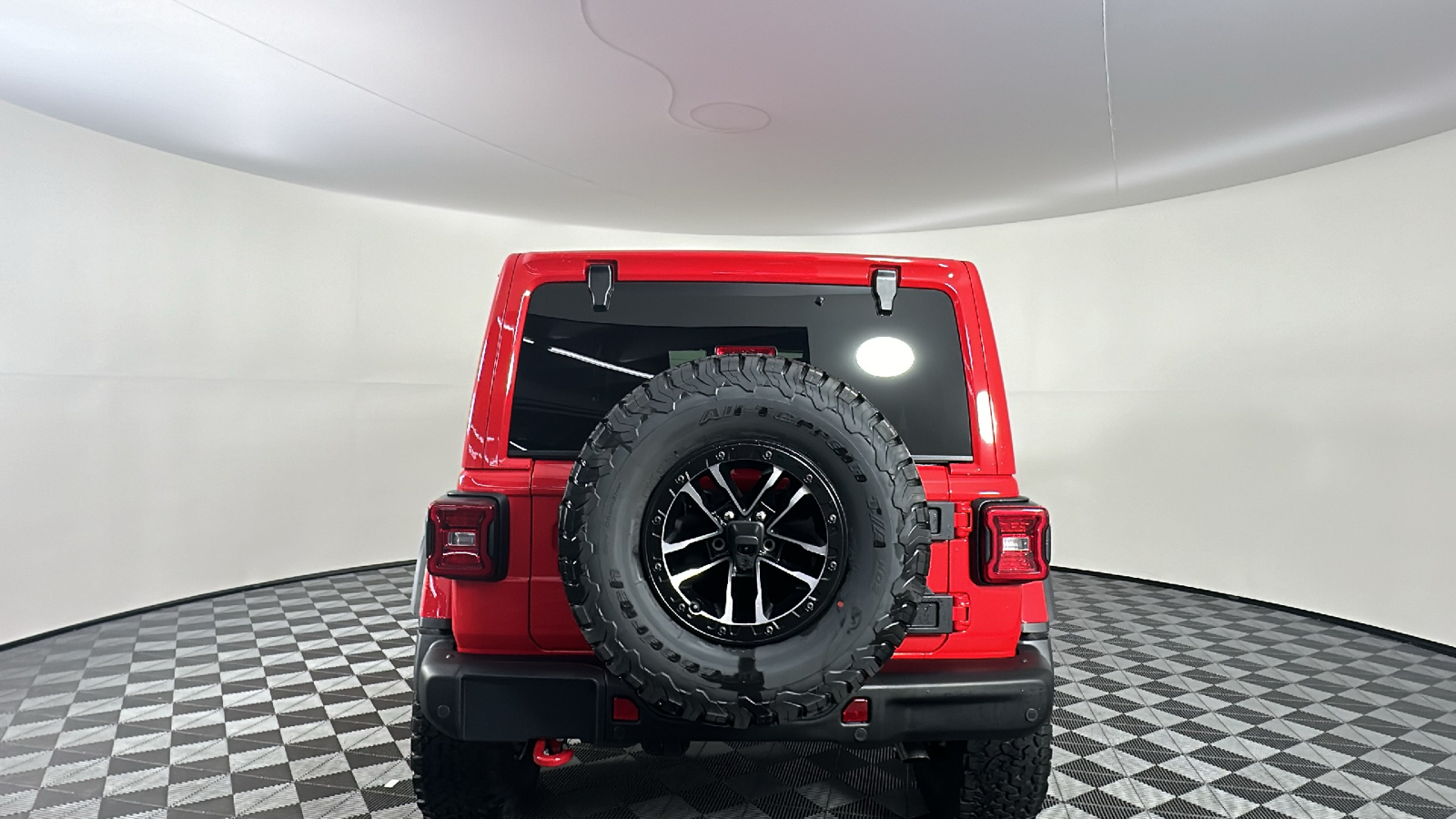 2024 Jeep Wrangler Rubicon X 14