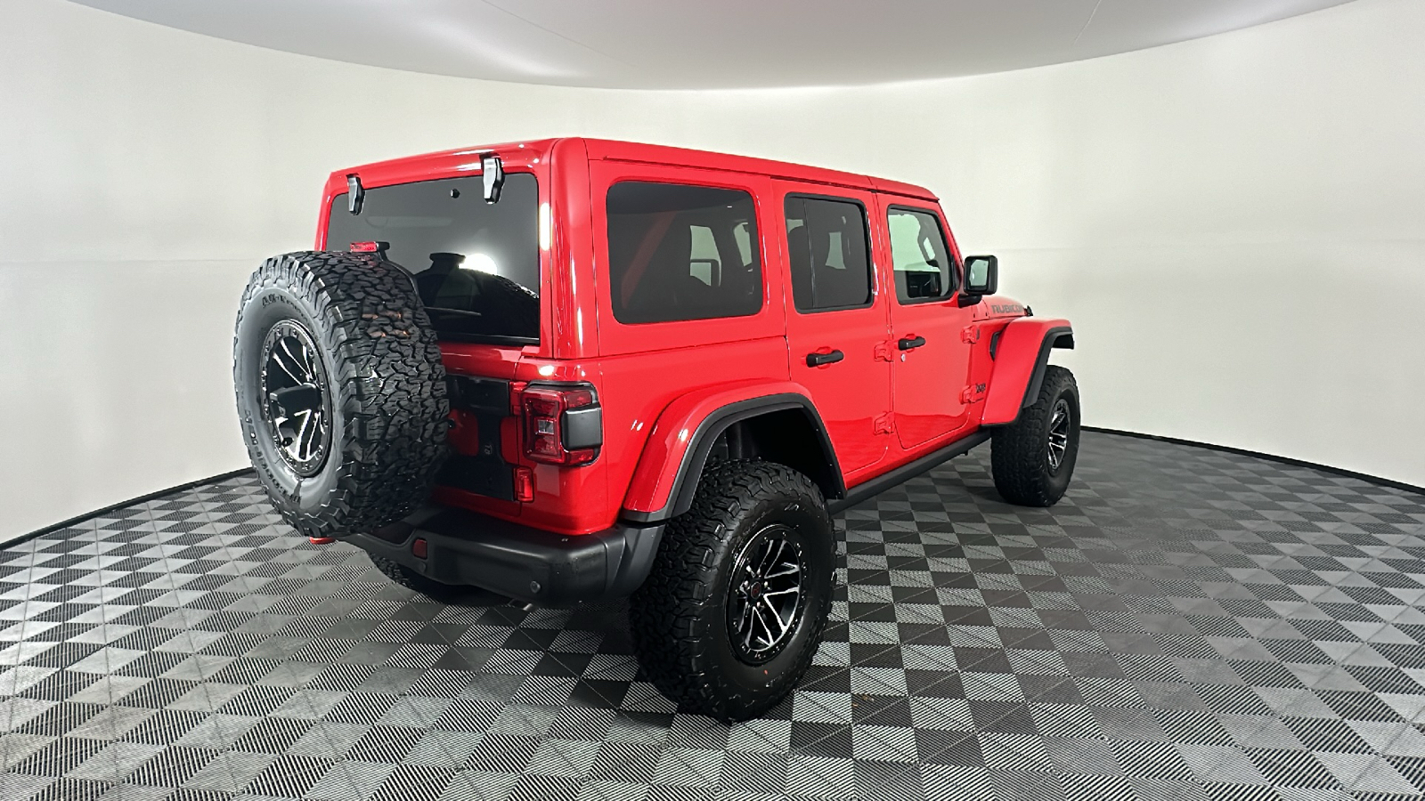 2024 Jeep Wrangler Rubicon X 17