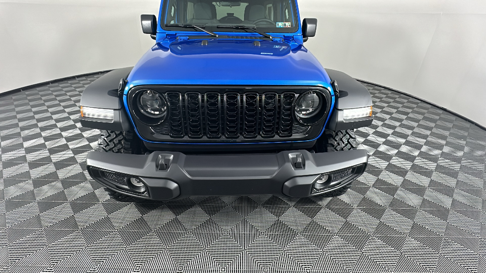 2024 Jeep Wrangler Willys 3