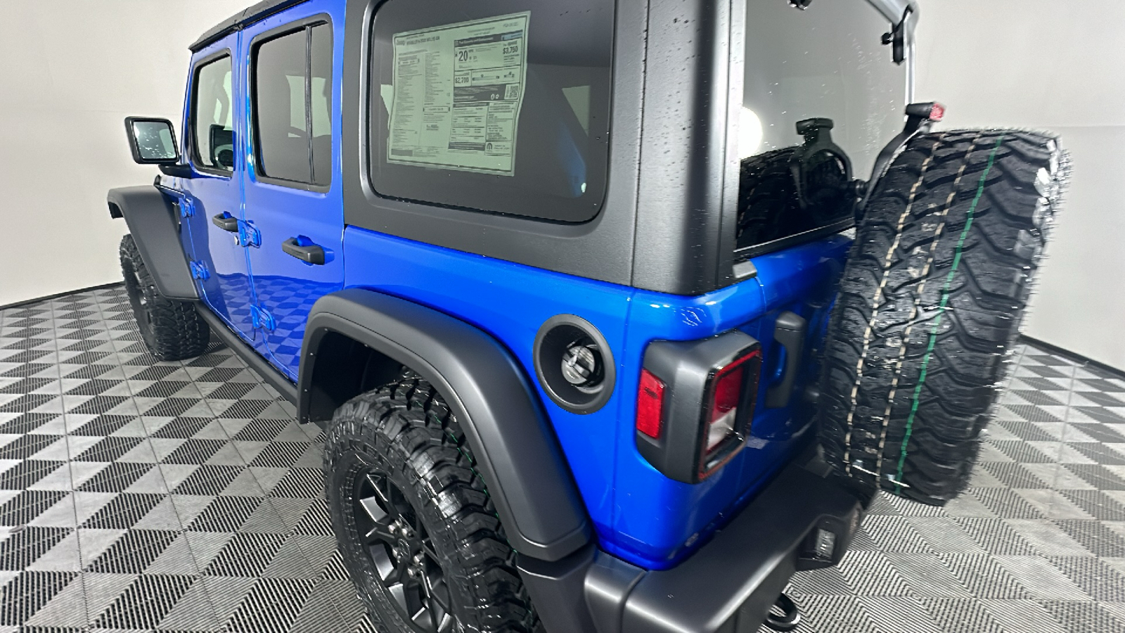 2024 Jeep Wrangler Willys 10