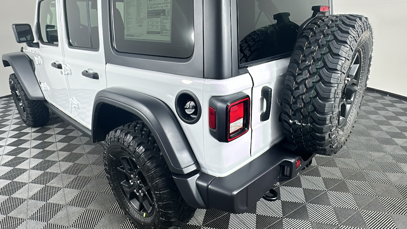 2024 Jeep Wrangler Willys 12