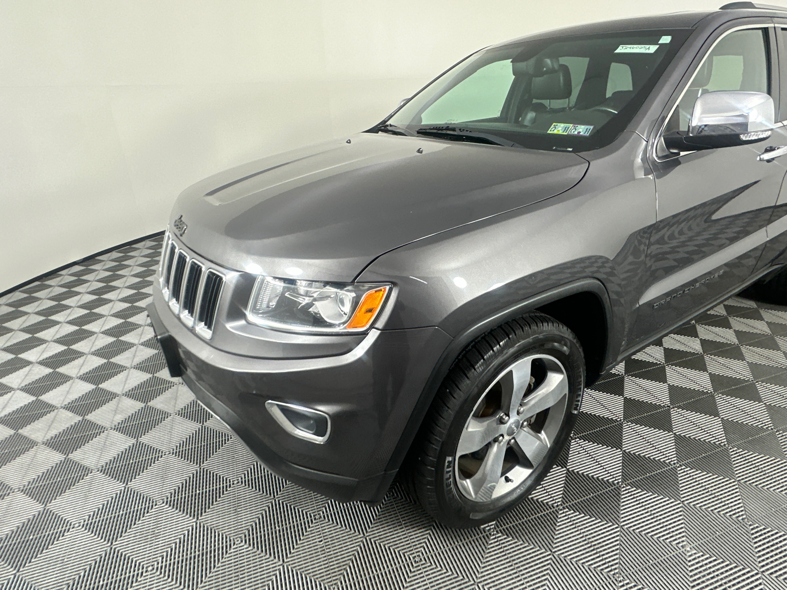 2014 Jeep Grand Cherokee Limited 7