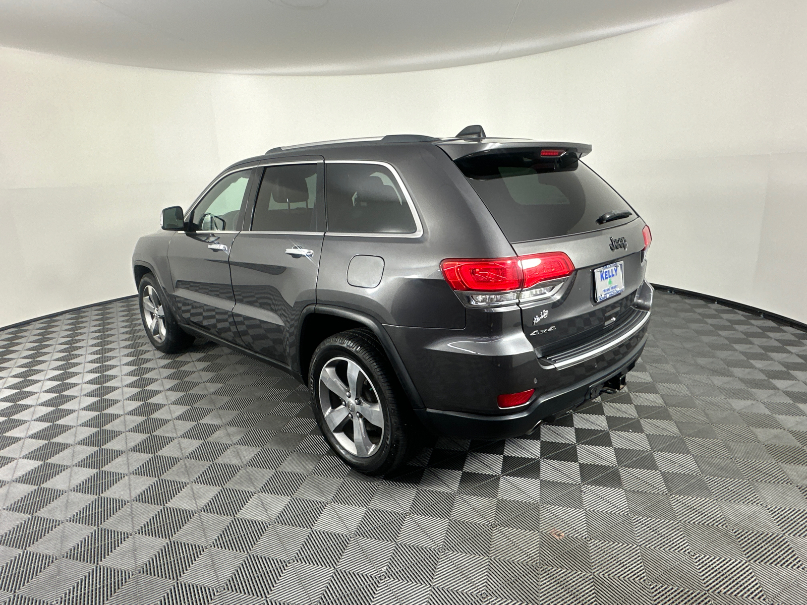 2014 Jeep Grand Cherokee Limited 11