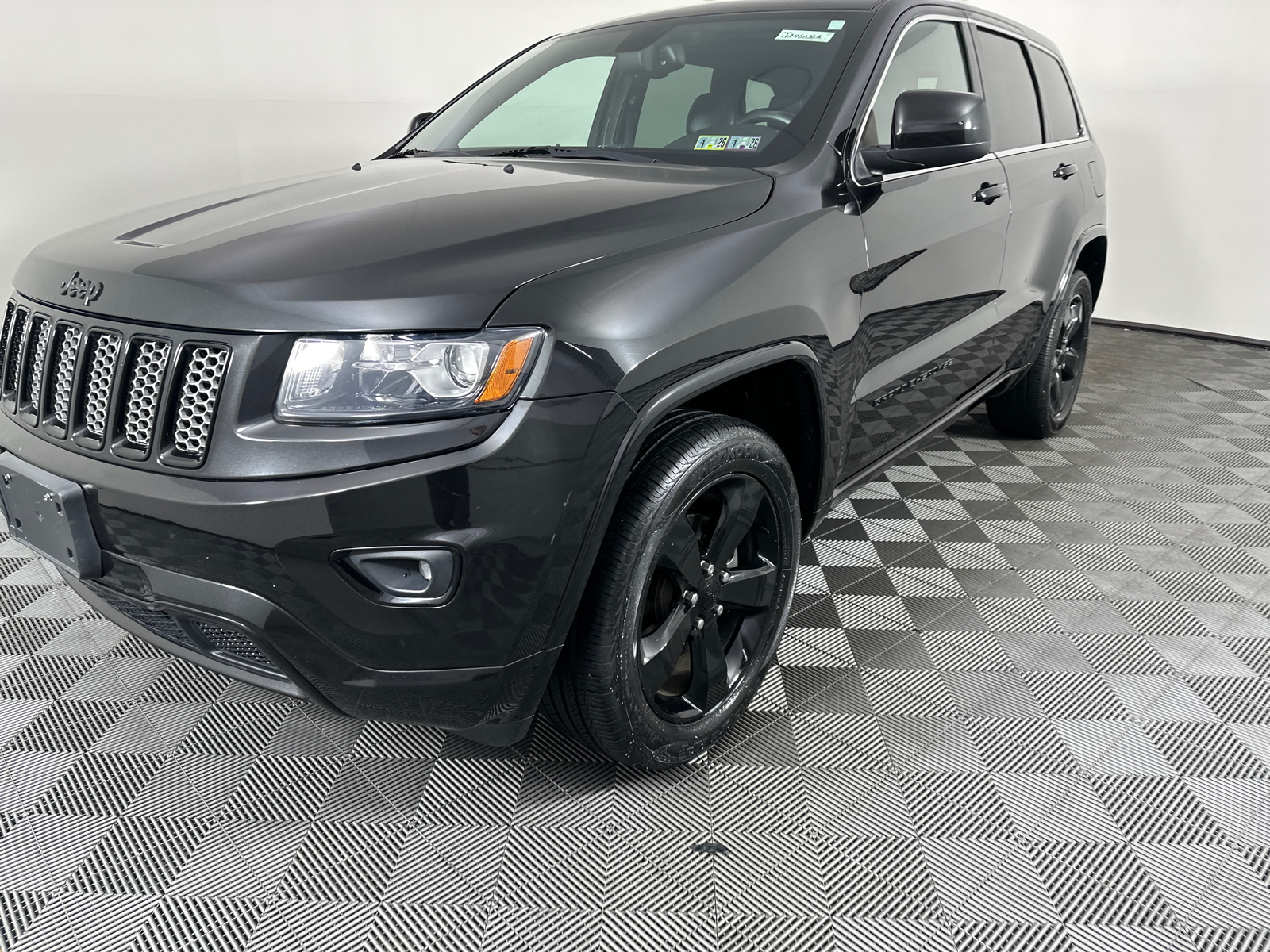 2015 Jeep Grand Cherokee Altitude 7