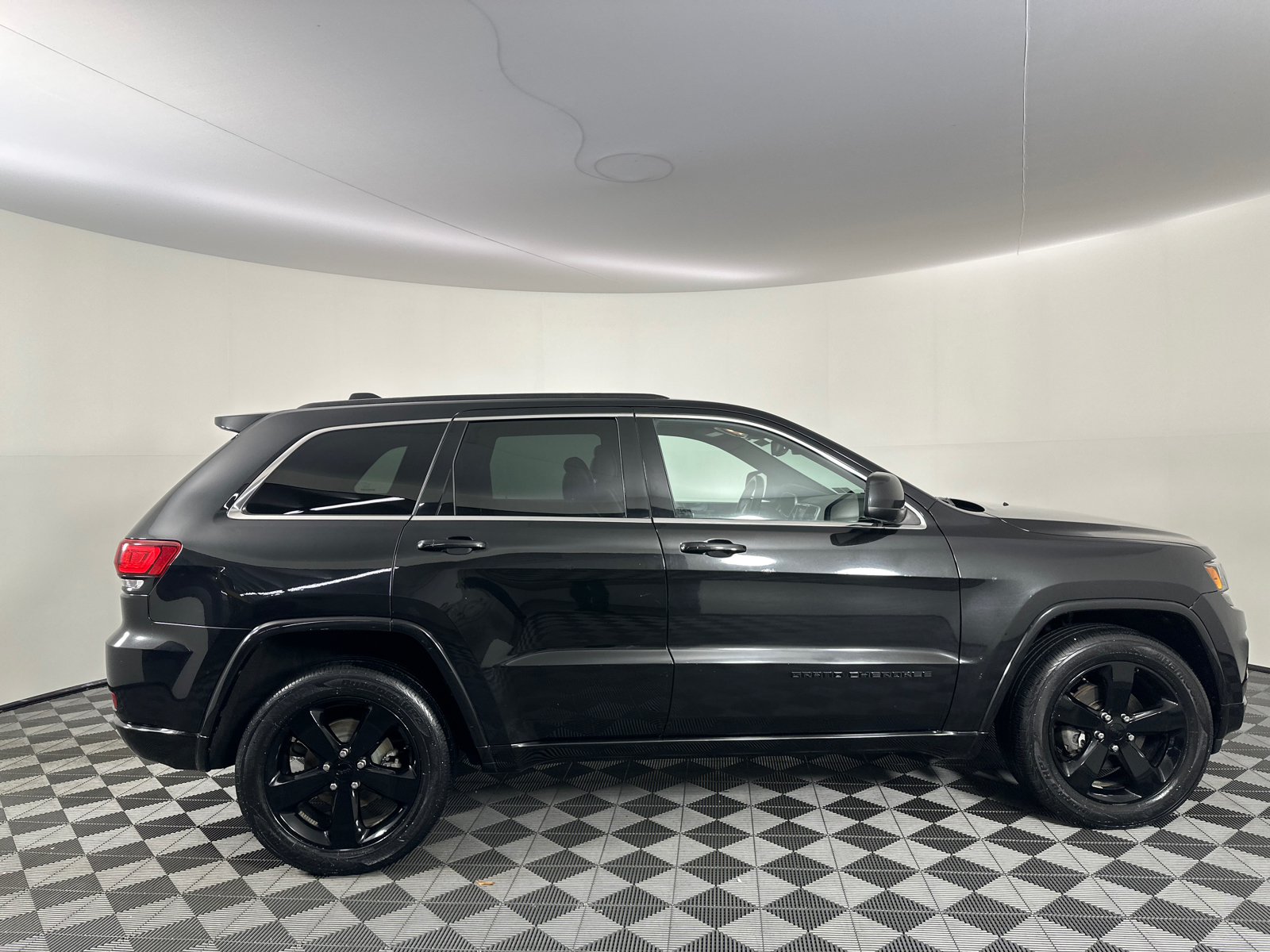 2015 Jeep Grand Cherokee Altitude 20